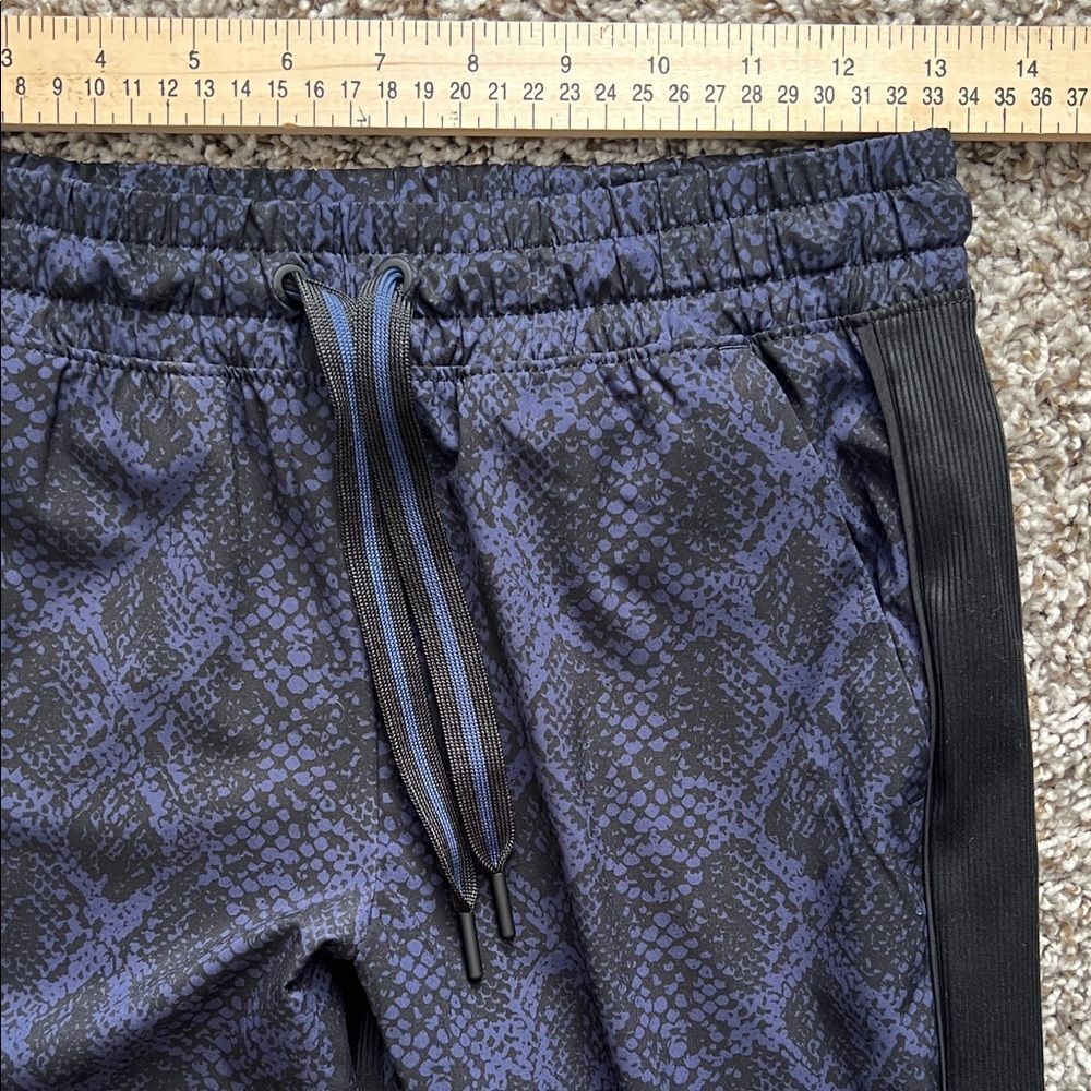 Athleta Brooklyn Jogger Python Snake Print Dark B… - image 9